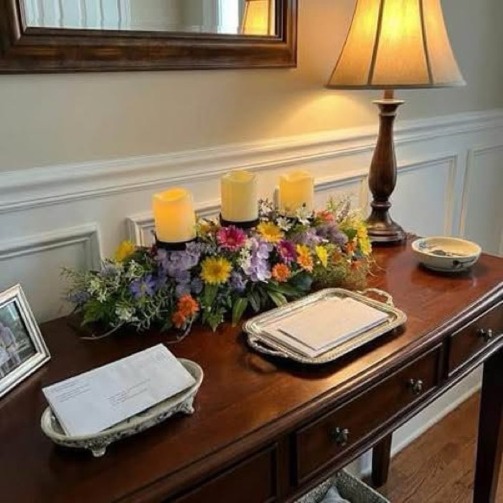 (NEW) Spring Table Floral Arrangement, Bolsius candles & Holder 26”x11”x7”